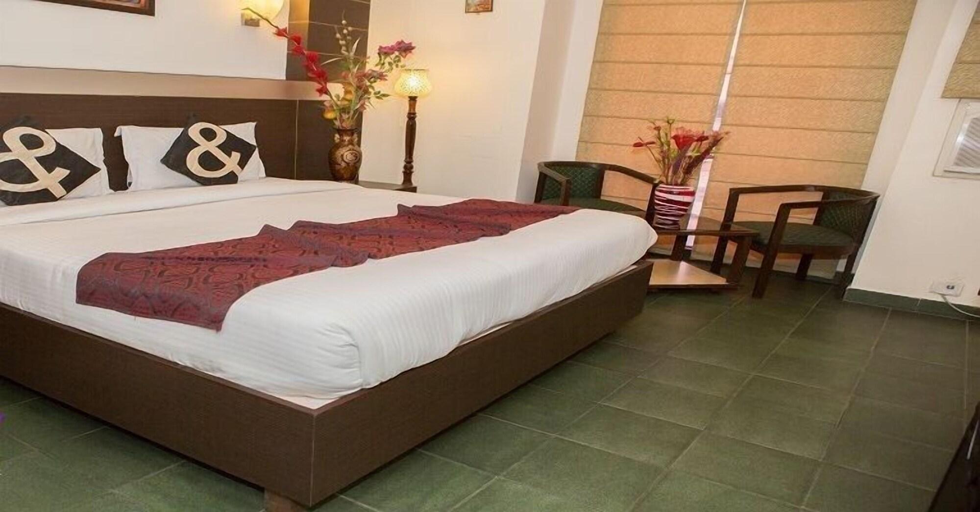 The Crest Inn Delhi (National Capital Territory of India) Exterior foto