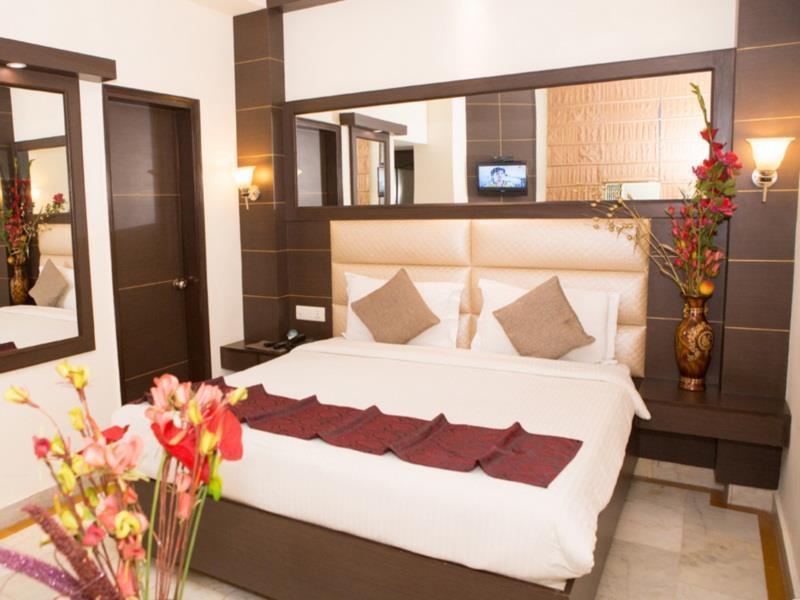 The Crest Inn Delhi (National Capital Territory of India) Exterior foto
